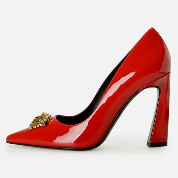 Versace Red Patent Leather Pointed Pump with Gold Medusa Accent - Picture 9 of 14